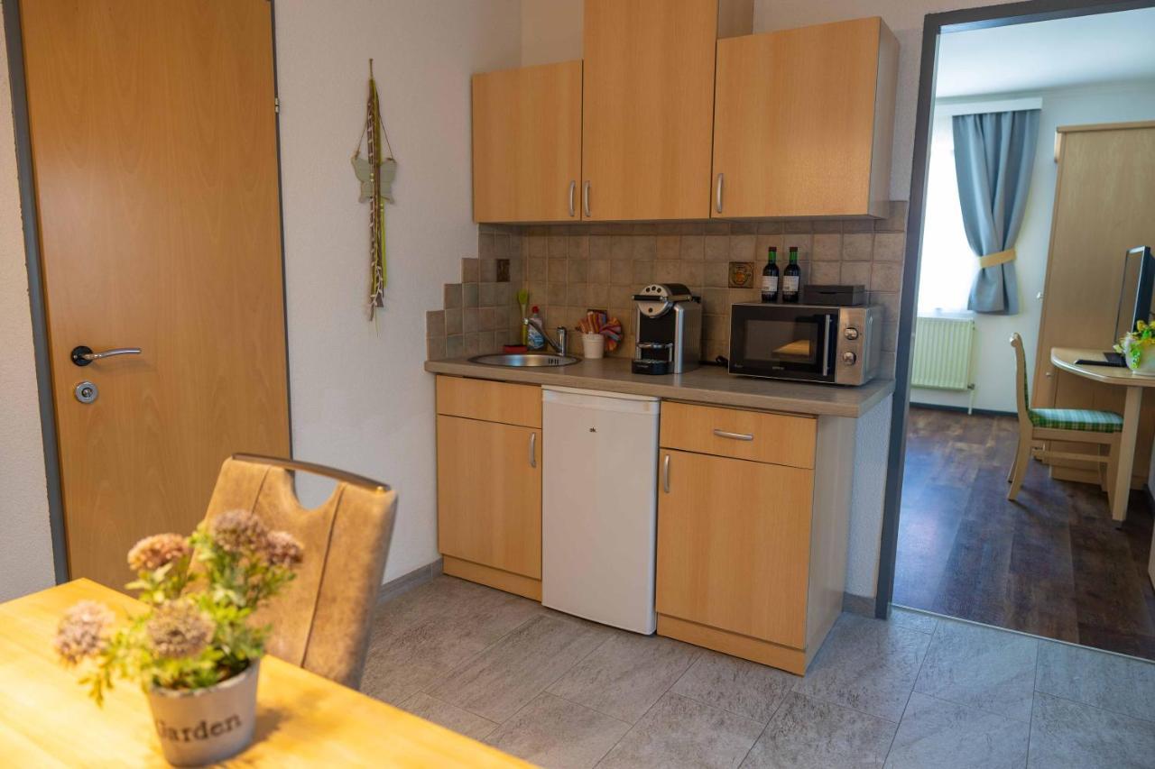 Pension Haus Sanz Виена Екстериор снимка