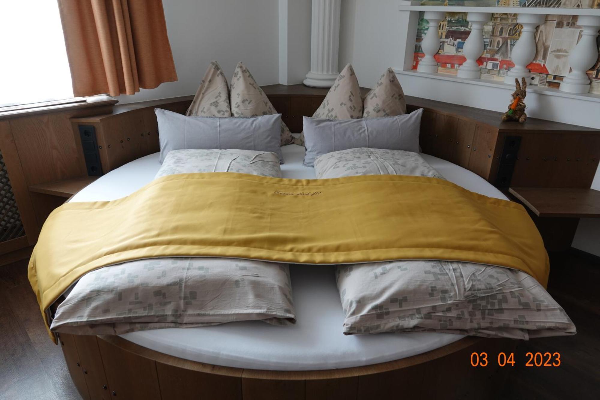 Pension Haus Sanz Виена Екстериор снимка