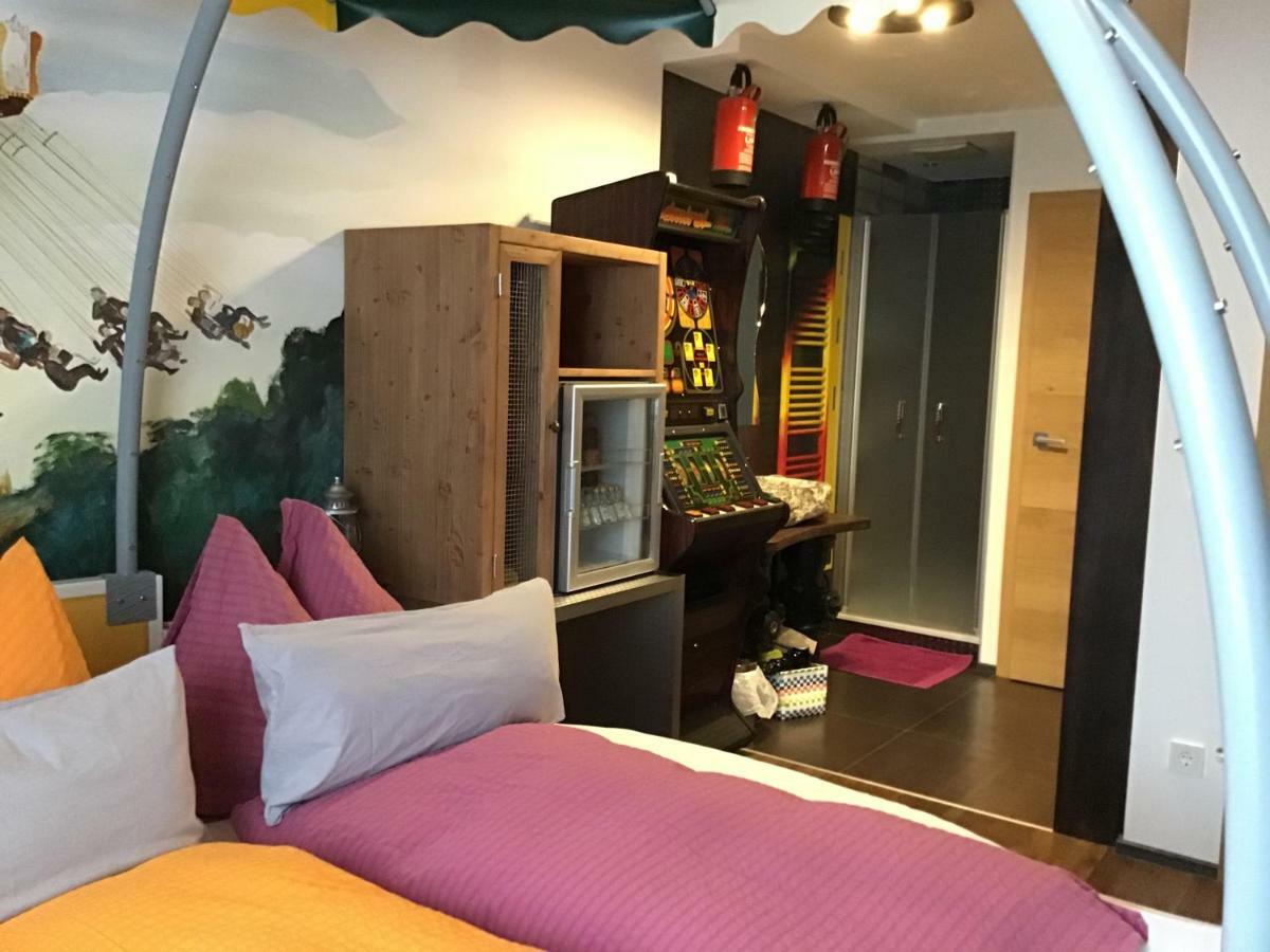 Pension Haus Sanz Виена Екстериор снимка